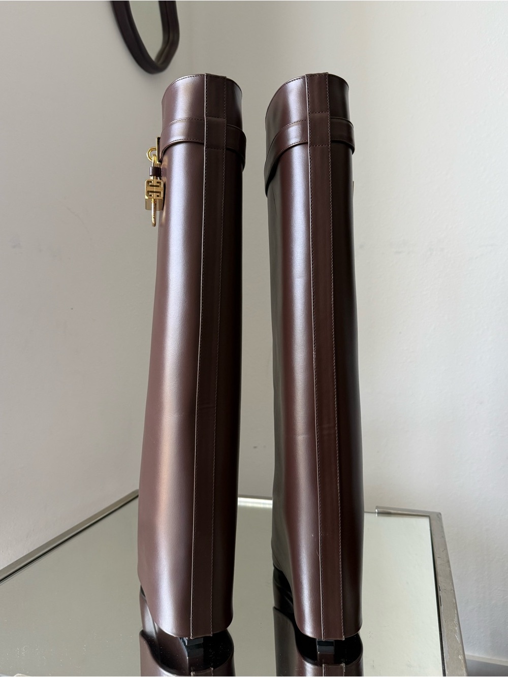 EUC Givenchy Shark Lock embellished glossed-leather knee boots 39 $2,550 - Picture 11 of 16